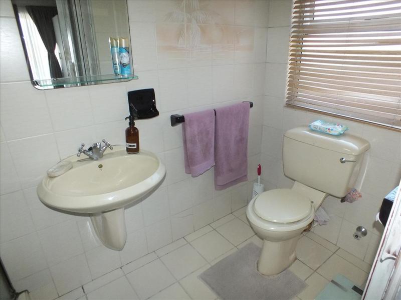 4 Bedroom Property for Sale in Mitchells Plain Central Western Cape